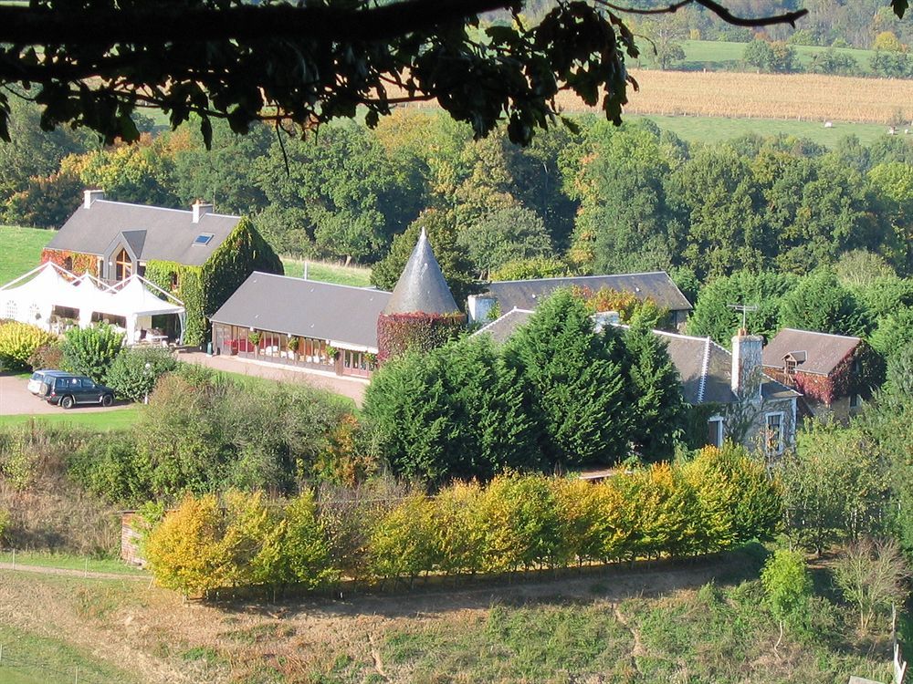 Hotel Du Golf De Clécy Eksteriør bilde